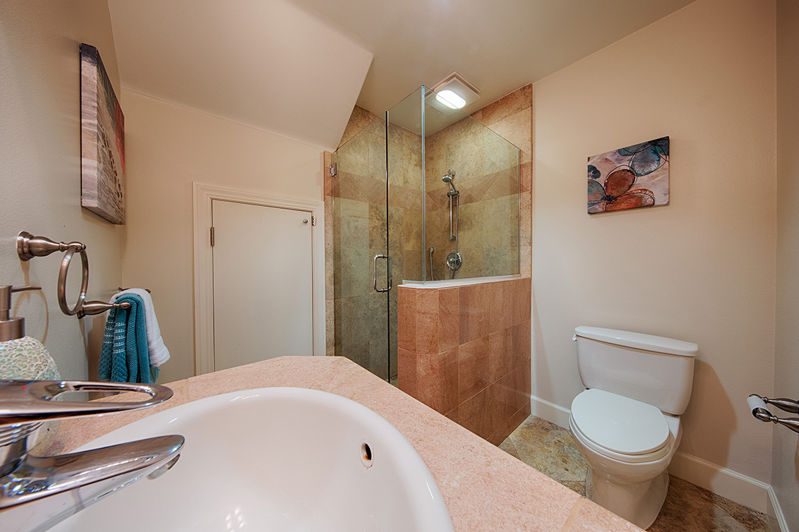 Bathroom 3 (A) Picture - 518 Georgia Ave, Palo Alto 94306 Bathroom 3 (A) picture - 518 Georgia Ave, Palo Alto 94306
