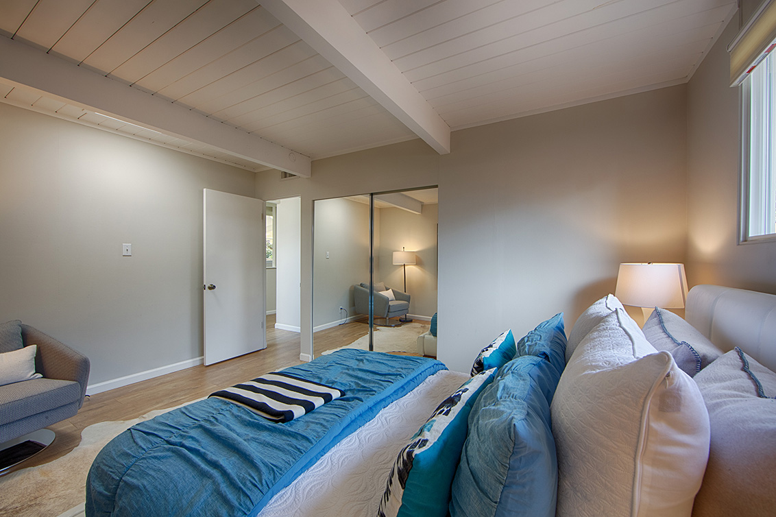 Bedroom 3 (C) picture - 3432 Greer Rd, Palo Alto 94303
