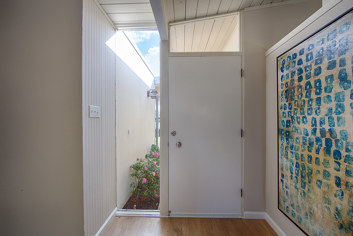 Entrance (A) picture - 3432 Greer Rd, Palo Alto 94303