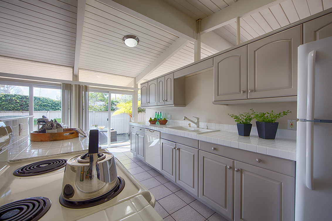 Kitchen (D) picture - 3432 Greer Rd, Palo Alto 94303