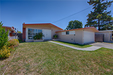 2544 hazelwood way, East Palo Alto