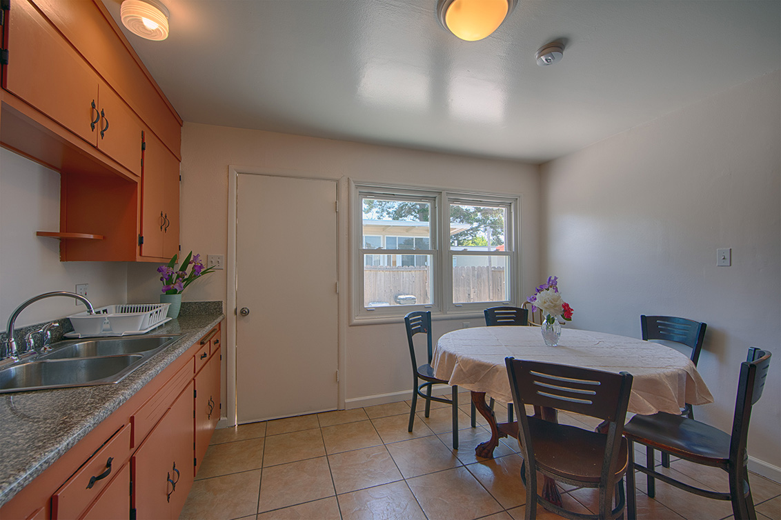 Kitchen - 2544 Hazelwood Way, East Palo Alto 94303