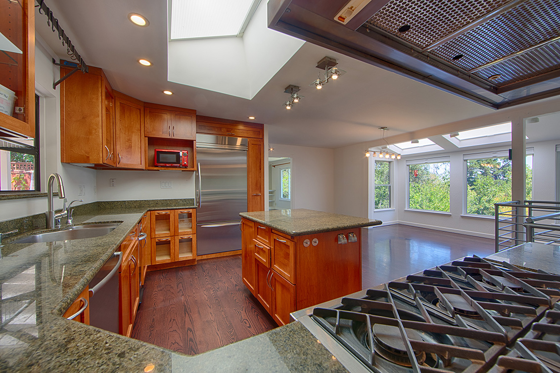 Kitchen (C) Picture - 3921 Kingridge Dr, San Mateo 94403 Kitchen (C) picture - 3921 Kingridge Dr, San Mateo 94403