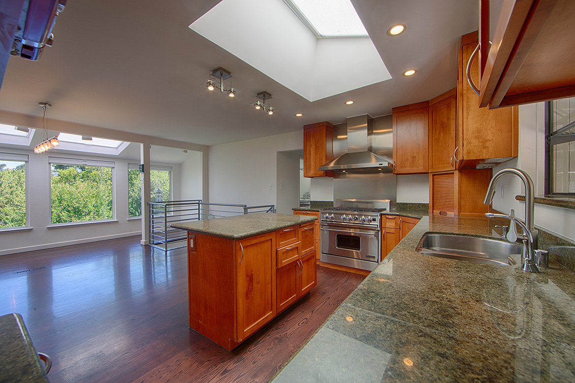 Kitchen (D) Picture - 3921 Kingridge Dr, San Mateo 94403 Kitchen (D) picture - 3921 Kingridge Dr, San Mateo 94403