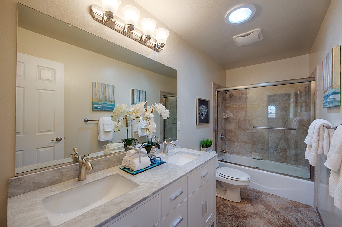 Bathroom 2 (A) picture - 3466 Lindenoaks Dr, San Jose 95117