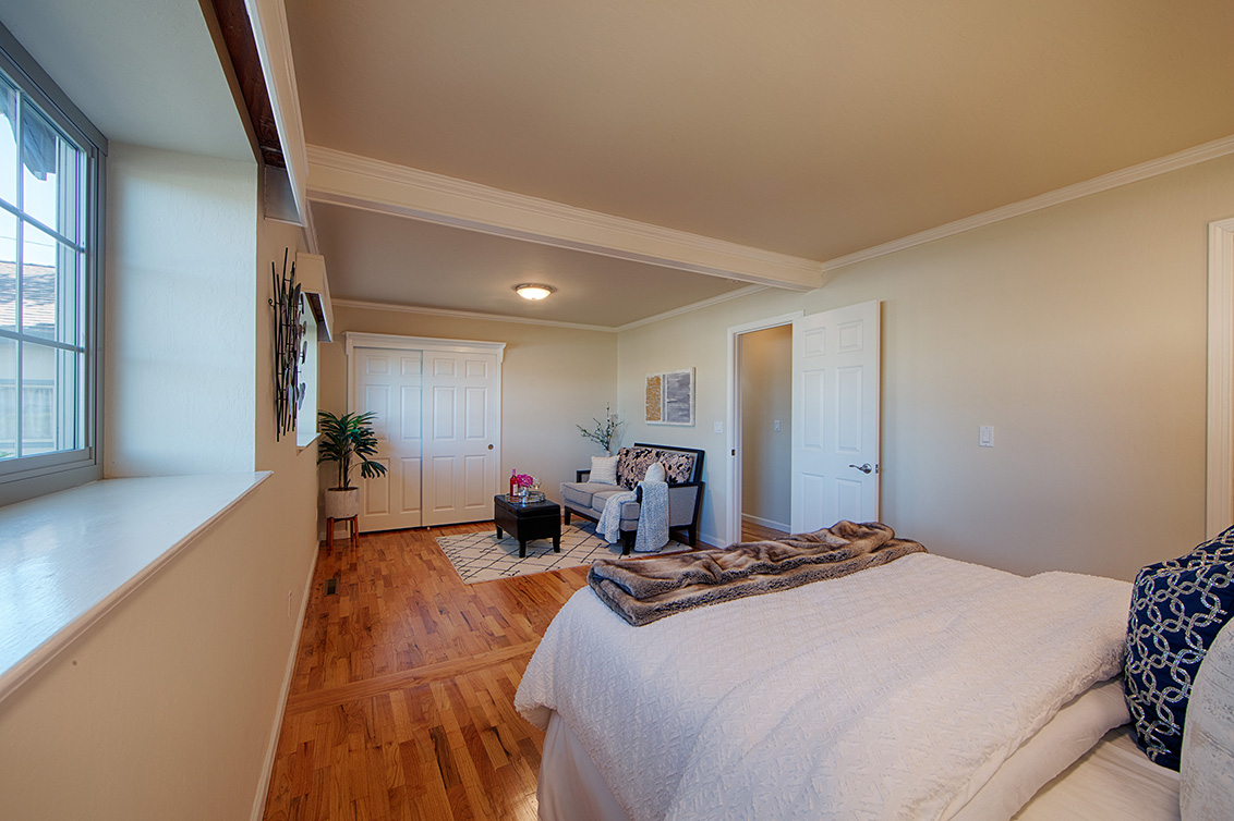 Bedroom 3 (C) picture - 3466 Lindenoaks Dr, San Jose 95117