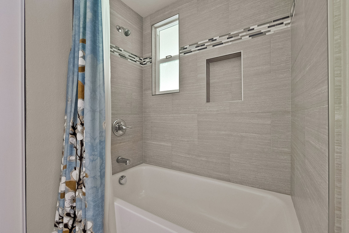 Bathroom 2 (B) picture - 2787 Mauricia Ave B, Santa Clara 95051