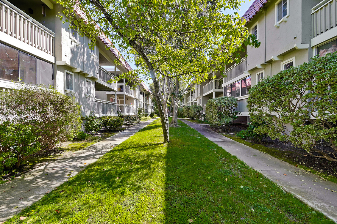 Kentfield Community (B) picture - 2787 Mauricia Ave B, Santa Clara 95051