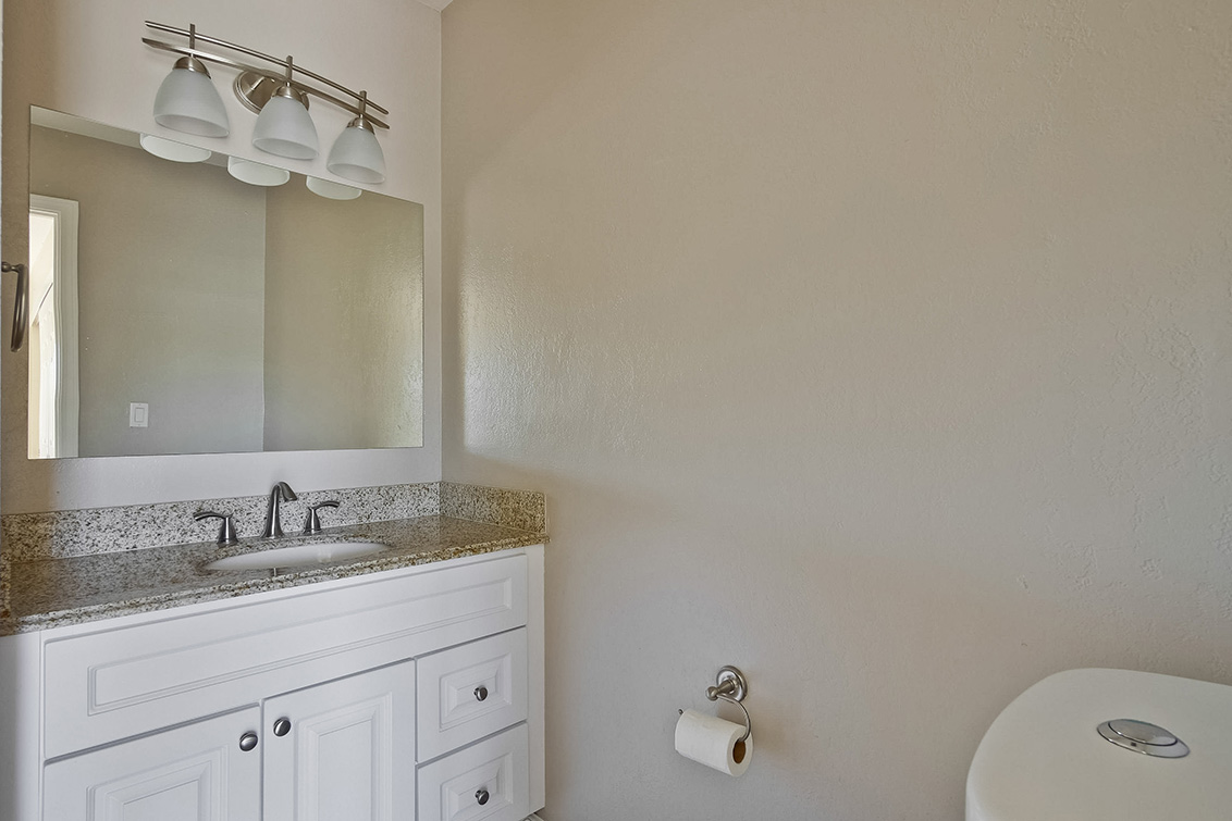 Master Bathroom (A) picture - 2787 Mauricia Ave B, Santa Clara 95051