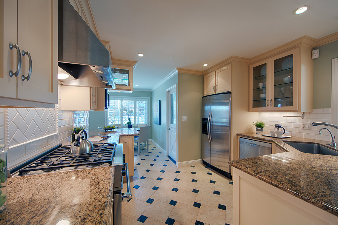 Kitchen (D) picture - 3524 Michael Dr, San Mateo 94403