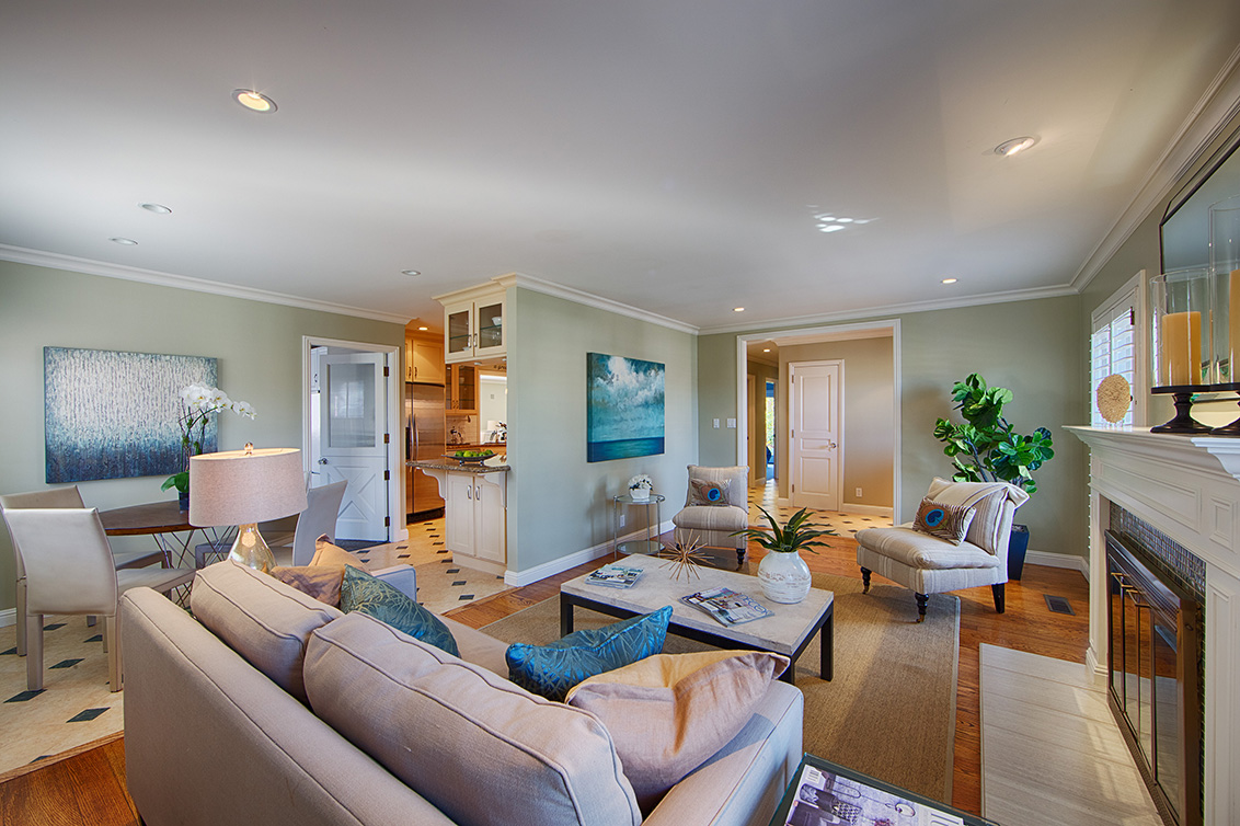Living Room (C) picture - 3524 Michael Dr, San Mateo 94403