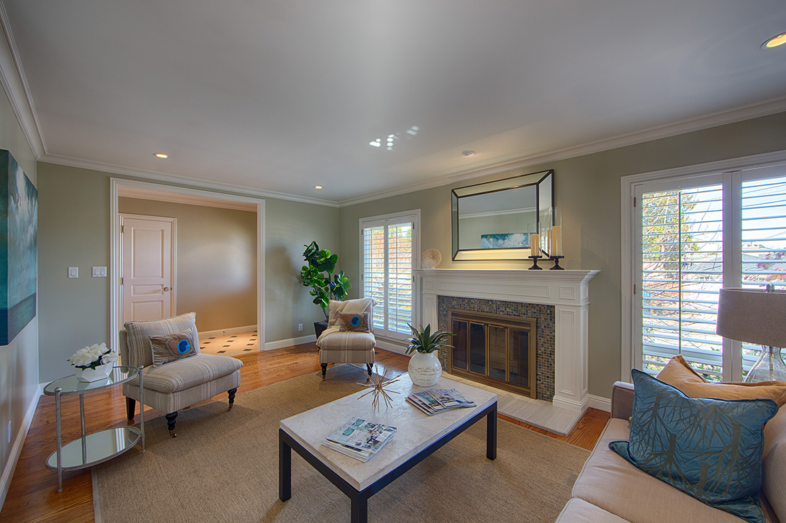Living Room (D) picture - 3524 Michael Dr, San Mateo 94403