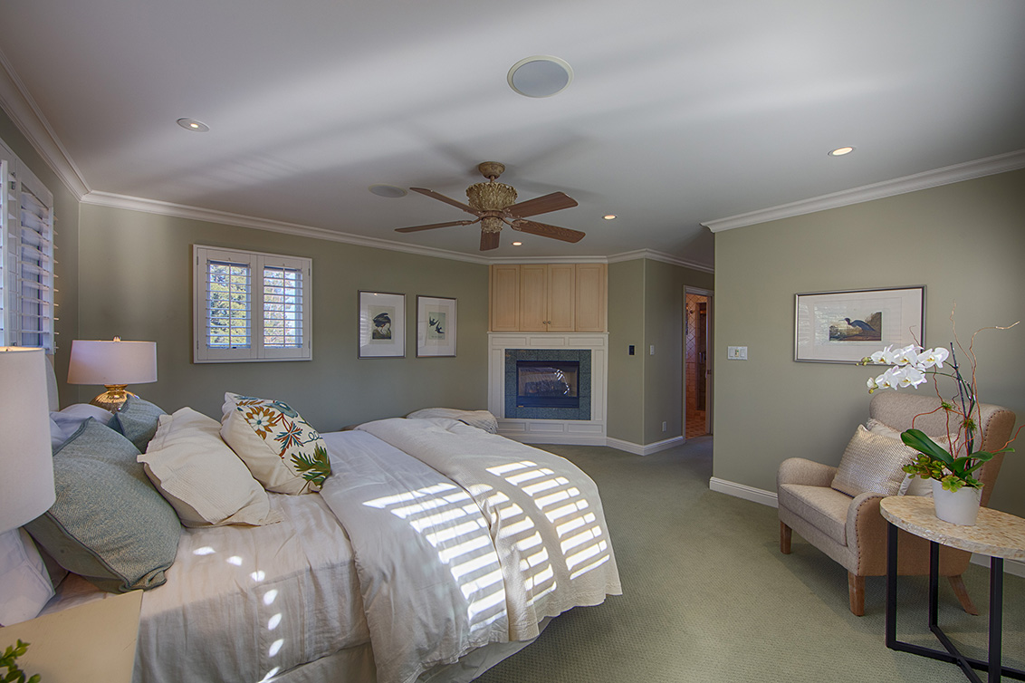 Master Bedroom (C) picture - 3524 Michael Dr, San Mateo 94403