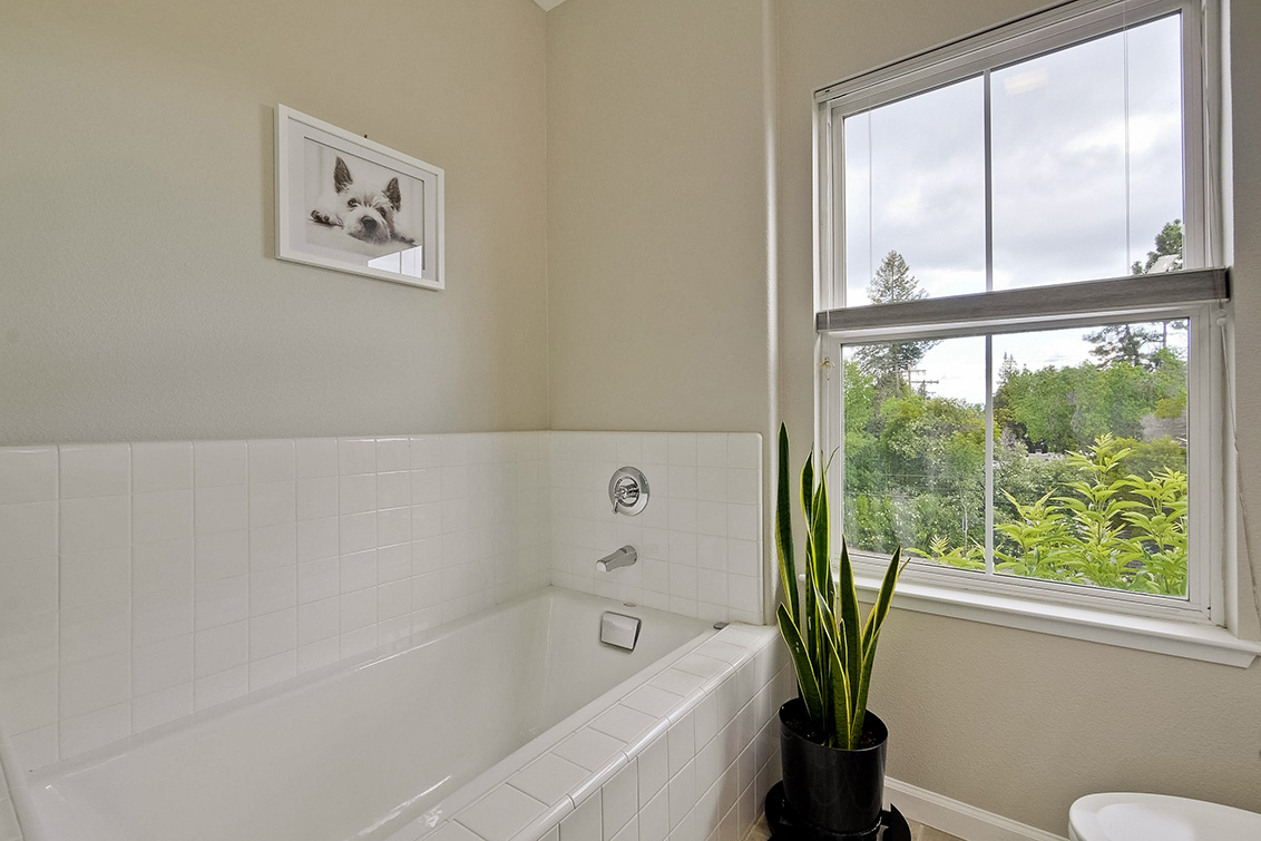 Master Bathroom (C) picture - 127 Montelena Ct, Mountain View 94040