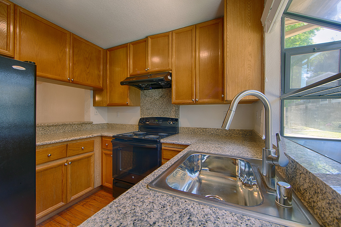 Kitchen (B) Picture - 36871 Newark Blvd C, Newark 94560 Kitchen (B) picture - 36871 Newark Blvd C, Newark 94560