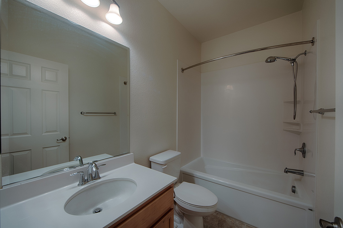 Bathroom 3 (A) Picture - 158 Newbury St, Milpitas 95035 Bathroom 3 (A) picture - 158 Newbury St, Milpitas 95035