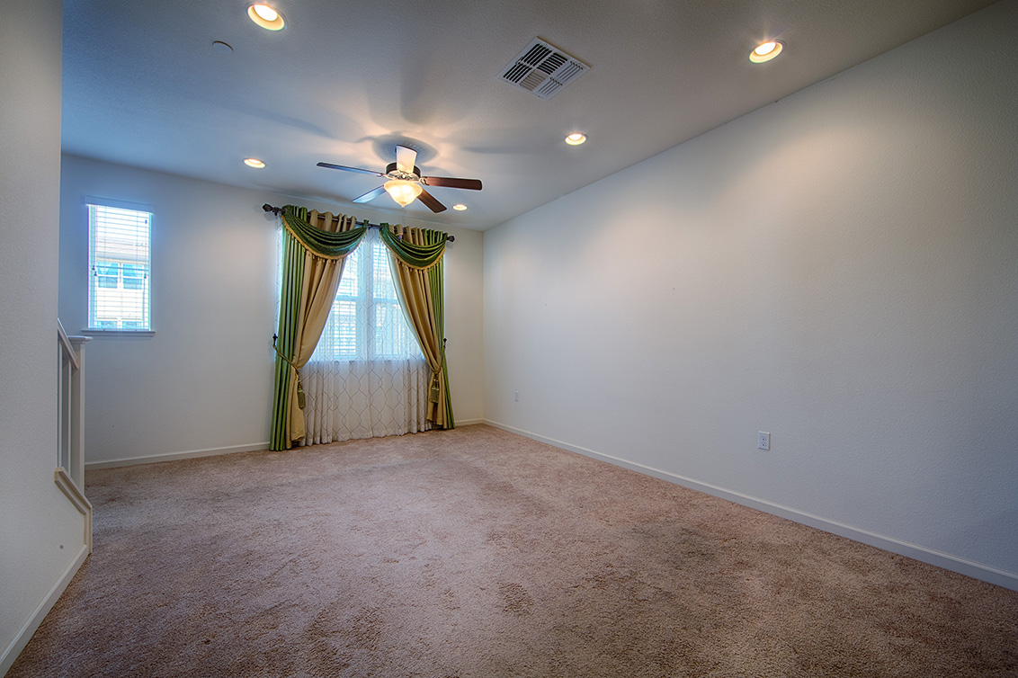 Living Room - 158 Newbury St, Milpitas 95035