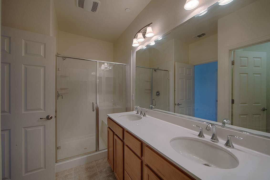 Master Bath (A) Picture - 158 Newbury St, Milpitas 95035 Master Bath (A) picture - 158 Newbury St, Milpitas 95035