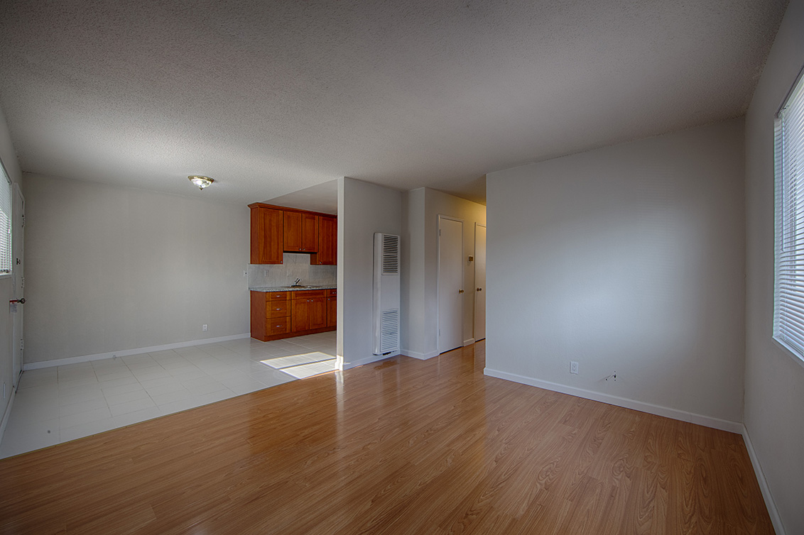 Unit 2 Living Room (C) picture - 1662 Ontario Dr, Sunnyvale 94087