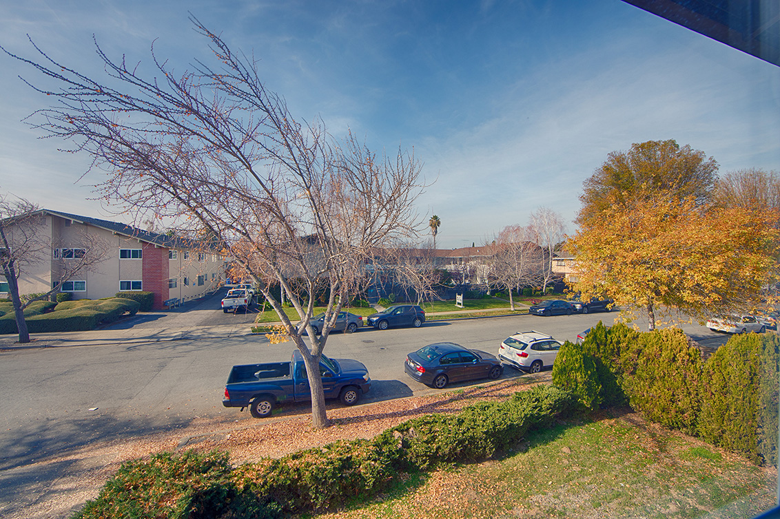 Unit 3 Living Room View (A) picture - 1662 Ontario Dr, Sunnyvale 94087