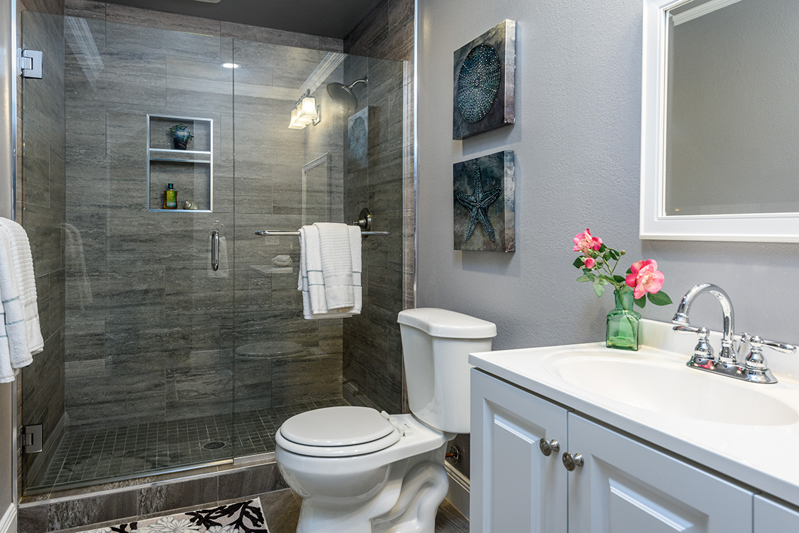 Bathroom 2 (B) Picture - 2624 Ponce Ave, Belmont 94002 Bathroom 2 (B) picture - 2624 Ponce Ave, Belmont 94002
