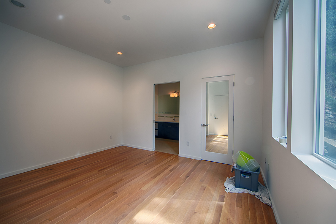 Bedroom 3 (D) picture - 16860 Quarry Rd, Los Gatos 95030