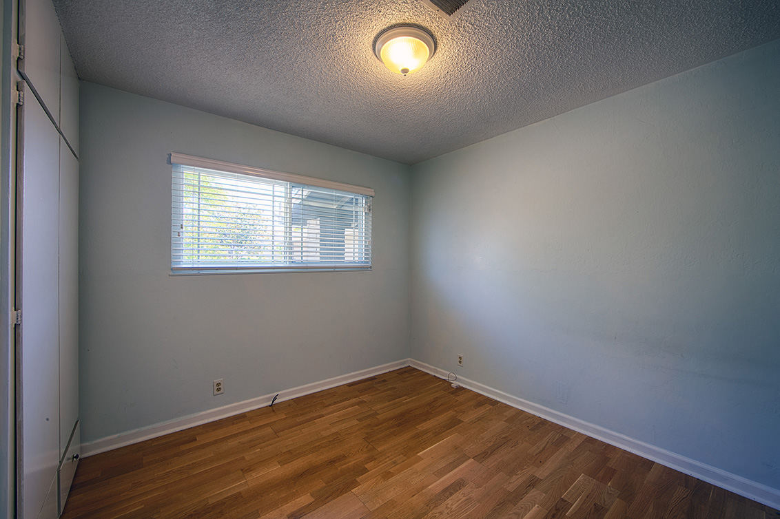 Bedroom 3 (A) picture - 1723 Queens Crossing Dr, San Jose 95132