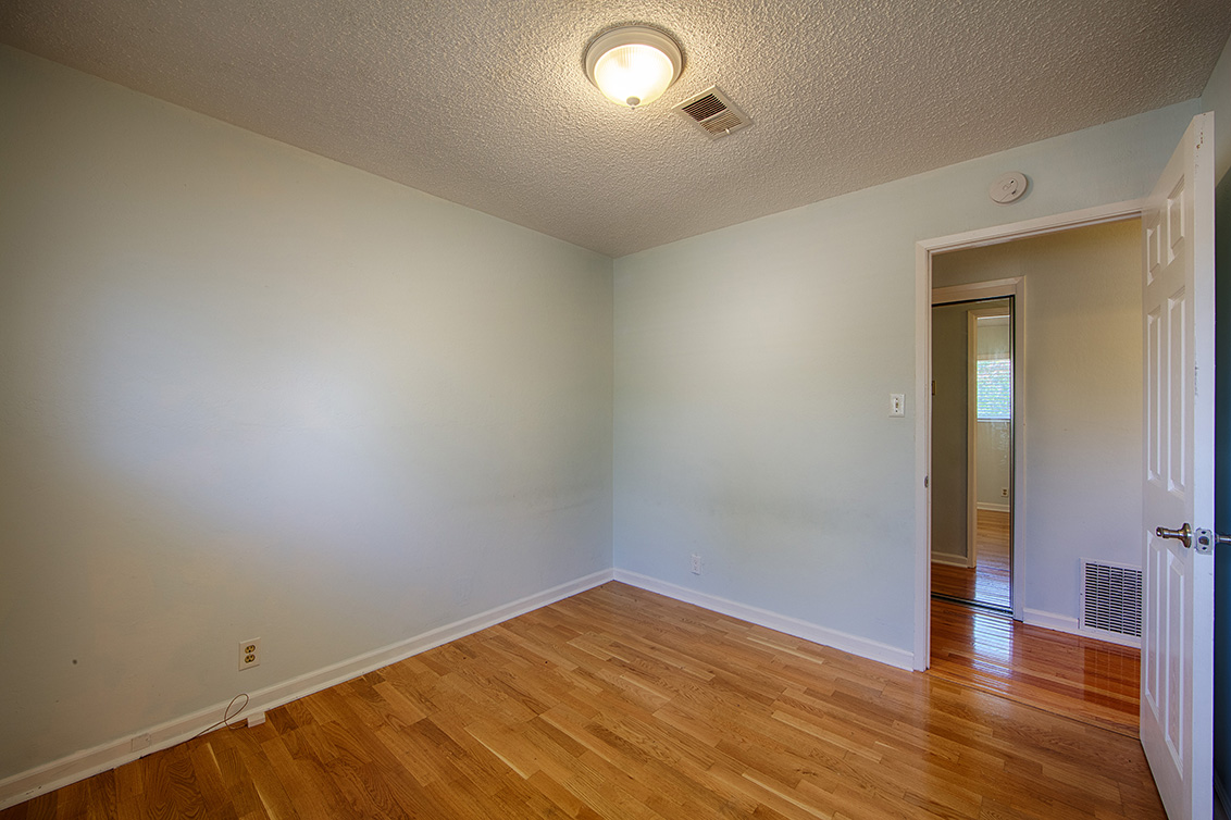 Bedroom 3 (D) picture - 1723 Queens Crossing Dr, San Jose 95132
