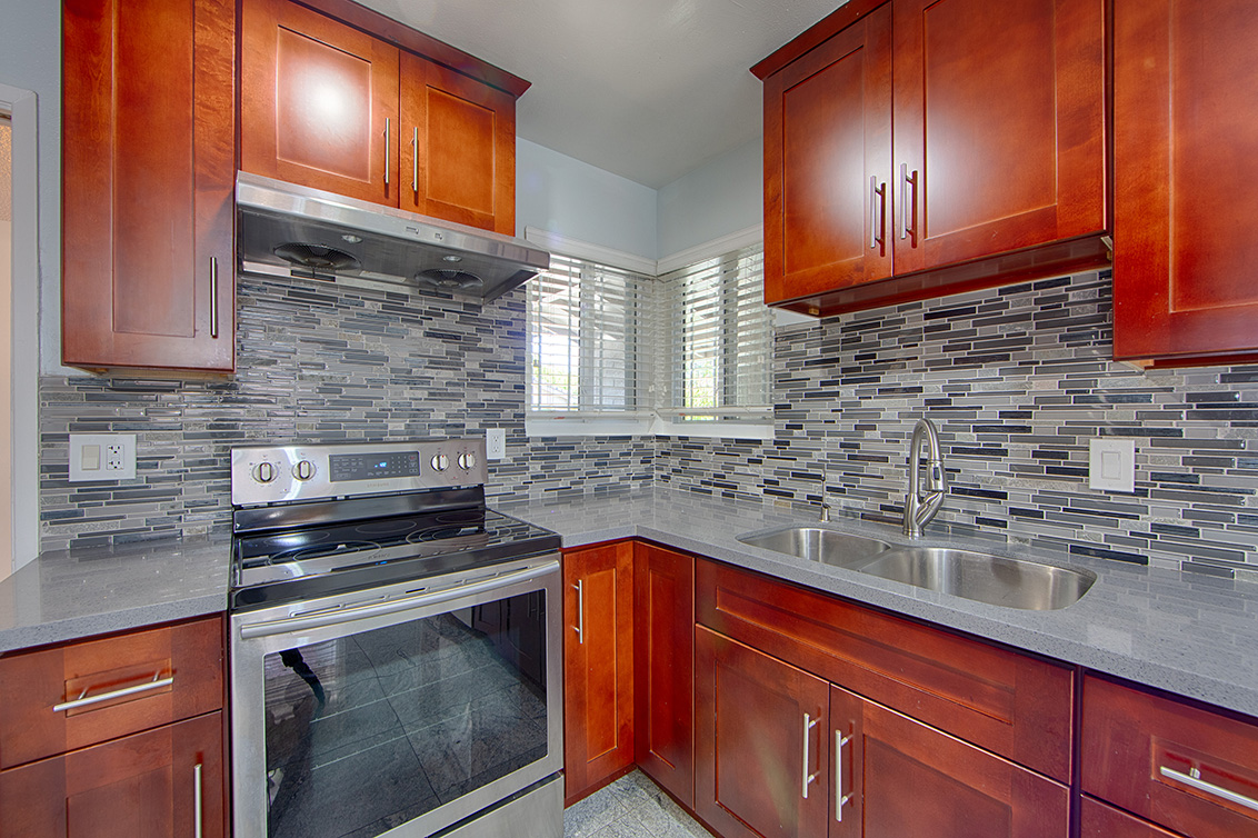 Kitchen (E) picture - 1723 Queens Crossing Dr, San Jose 95132