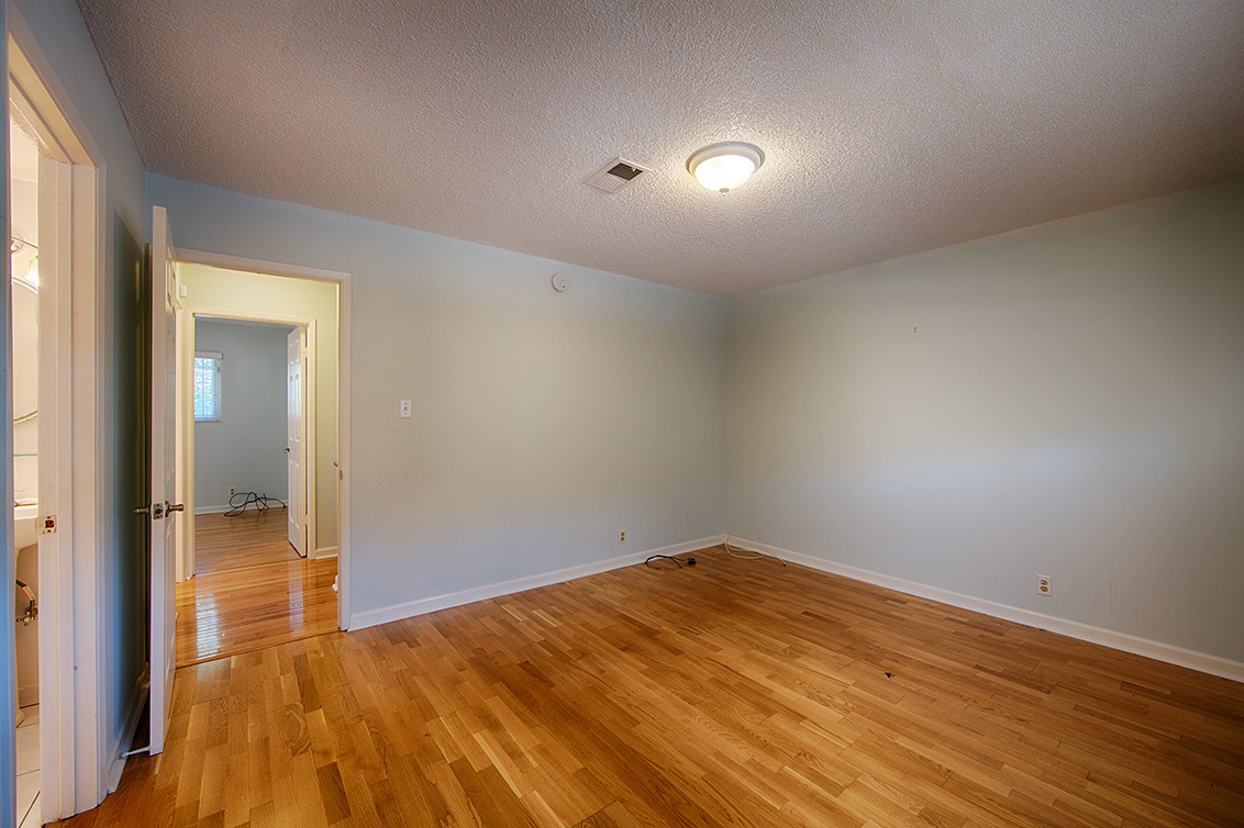 Master Bedroom (D) picture - 1723 Queens Crossing Dr, San Jose 95132