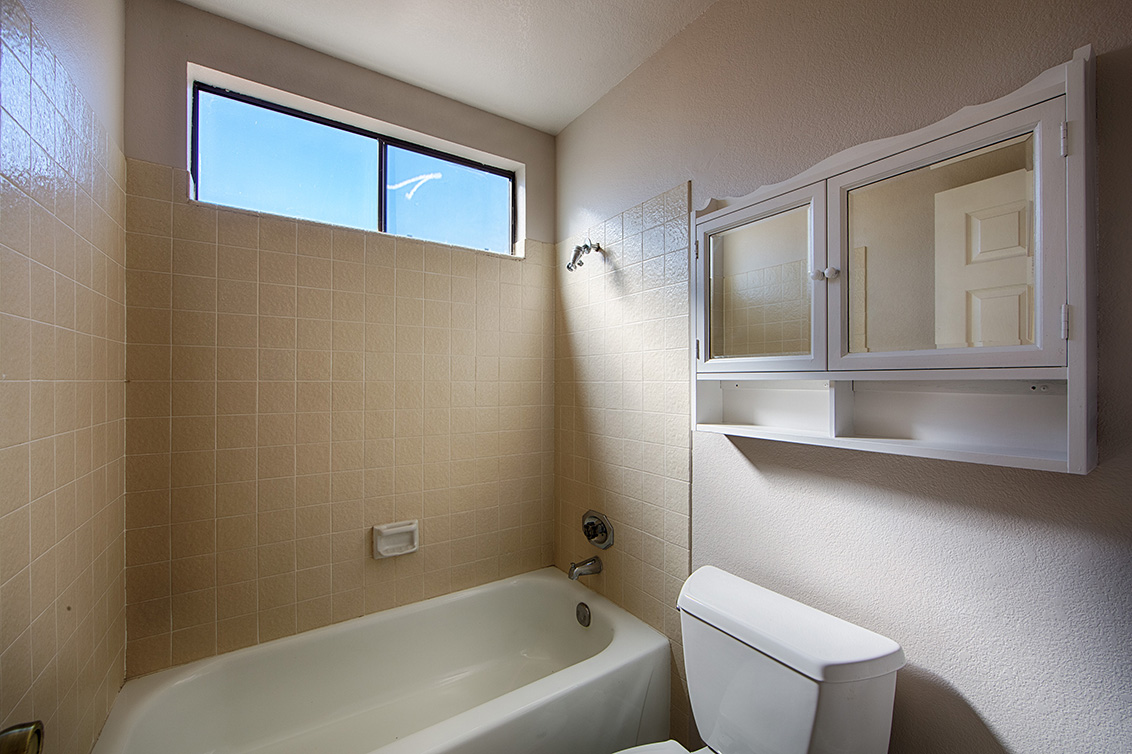 Bathroom 3 (B) Picture - 4833 Scotia St, Union City 94587 Bathroom 3 (B) picture - 4833 Scotia St, Union City 94587