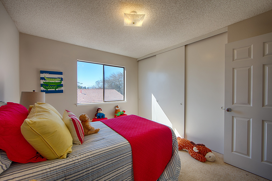 Bedroom 2 (B) picture - 4833 Scotia St, Union City 94587