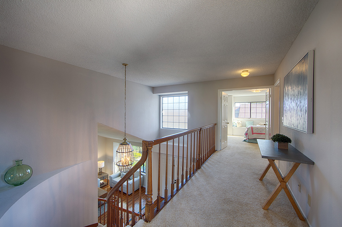 Upstairs Landing (A) Picture - 4833 Scotia St, Union City 94587 Upstairs Landing (A) picture - 4833 Scotia St, Union City 94587