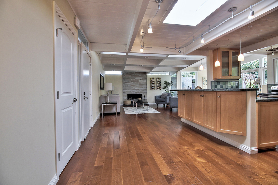 Breakfast Area (A) Picture - 3753 Starr King Cir, Palo Alto 94306 Breakfast Area (A) picture - 3753 Starr King Cir, Palo Alto 94306
