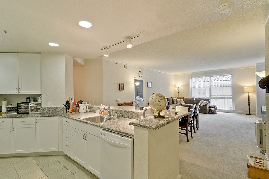 Kitchen (C) Picture - 20488 Stevens Creek Blvd 1401, Cupertino 95014 Kitchen (C) picture - 20488 Stevens Creek Blvd 1401, Cupertino 95014