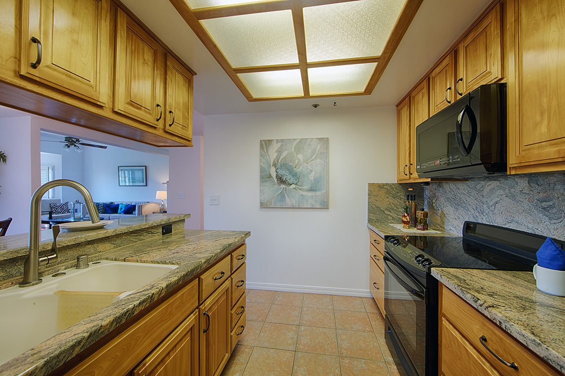 Kitchen (D) picture - 3715 Terstena Pl 412, Santa Clara 95051