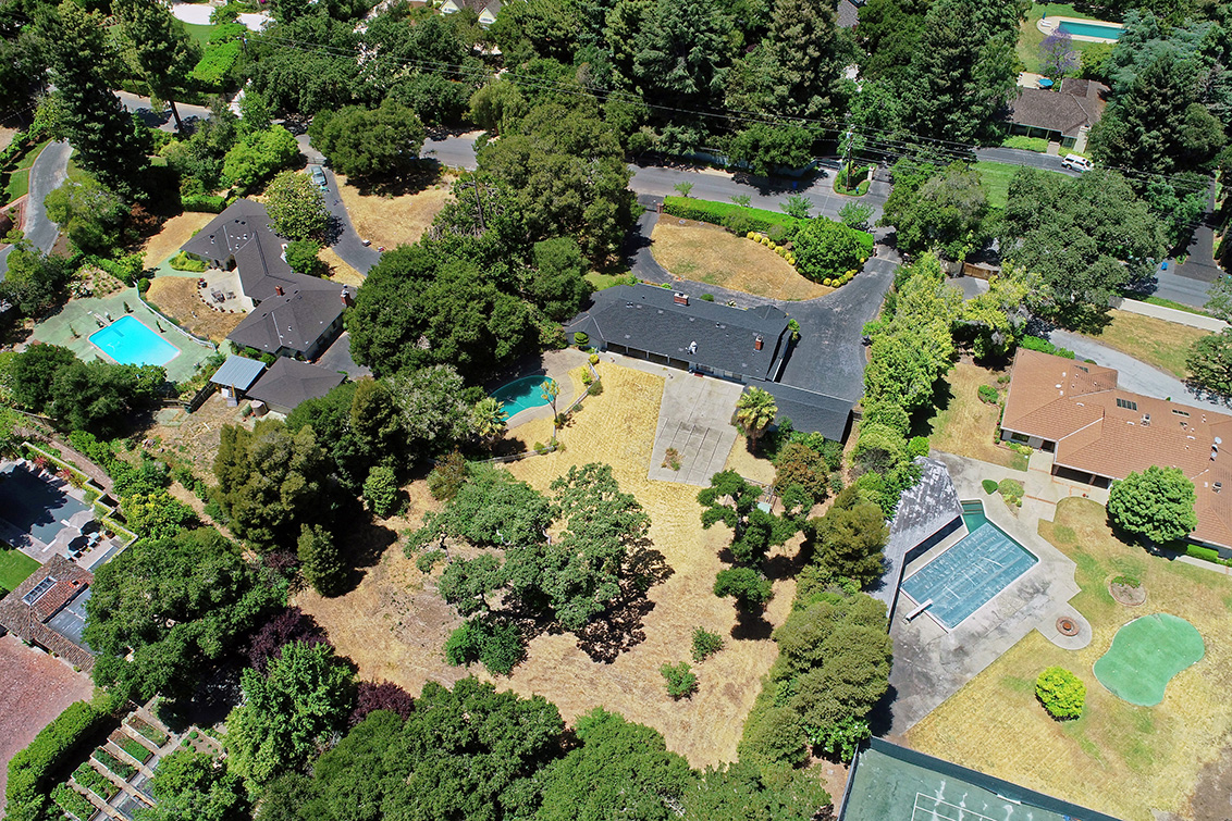 Aerial (E) Picture - 17 Tuscaloosa Ave, Atherton 94027 Aerial (E) picture - 17 Tuscaloosa Ave, Atherton 94027