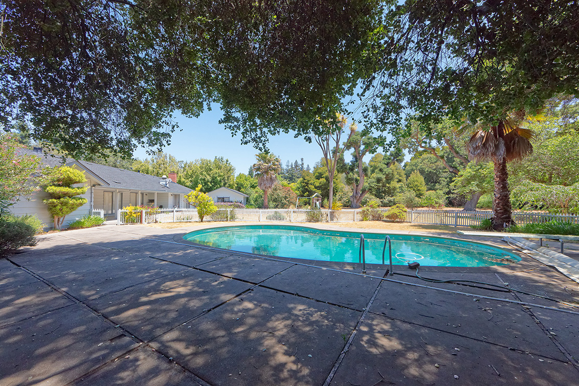 Swimming Pool (B) Picture - 17 Tuscaloosa Ave, Atherton 94027 Swimming Pool (B) picture - 17 Tuscaloosa Ave, Atherton 94027