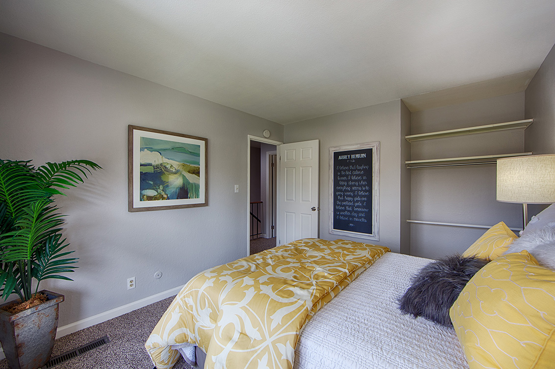 Bedroom 2 (C) picture - 10572 White Fir Ct, Cupertino 95014