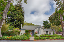 704 winchester dr, Burlingame