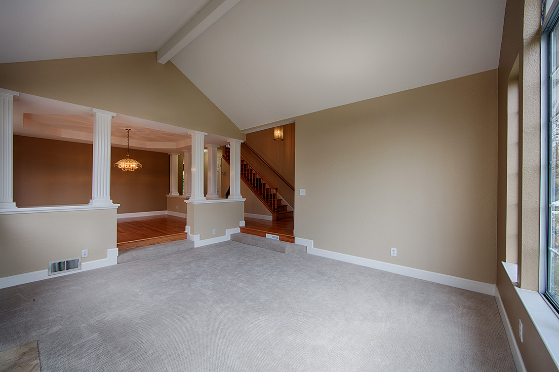 Living Room (C) picture - 878 Windmill Park Ln, Mountain View 94043