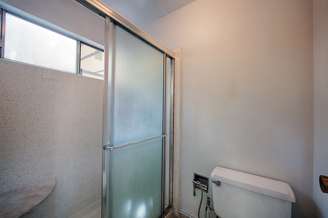 Master Bath (B) Picture - 4785 Corrales Dr, San Jose 95136 Master Bath (B) picture - 4785 Corrales Dr, San Jose 95136