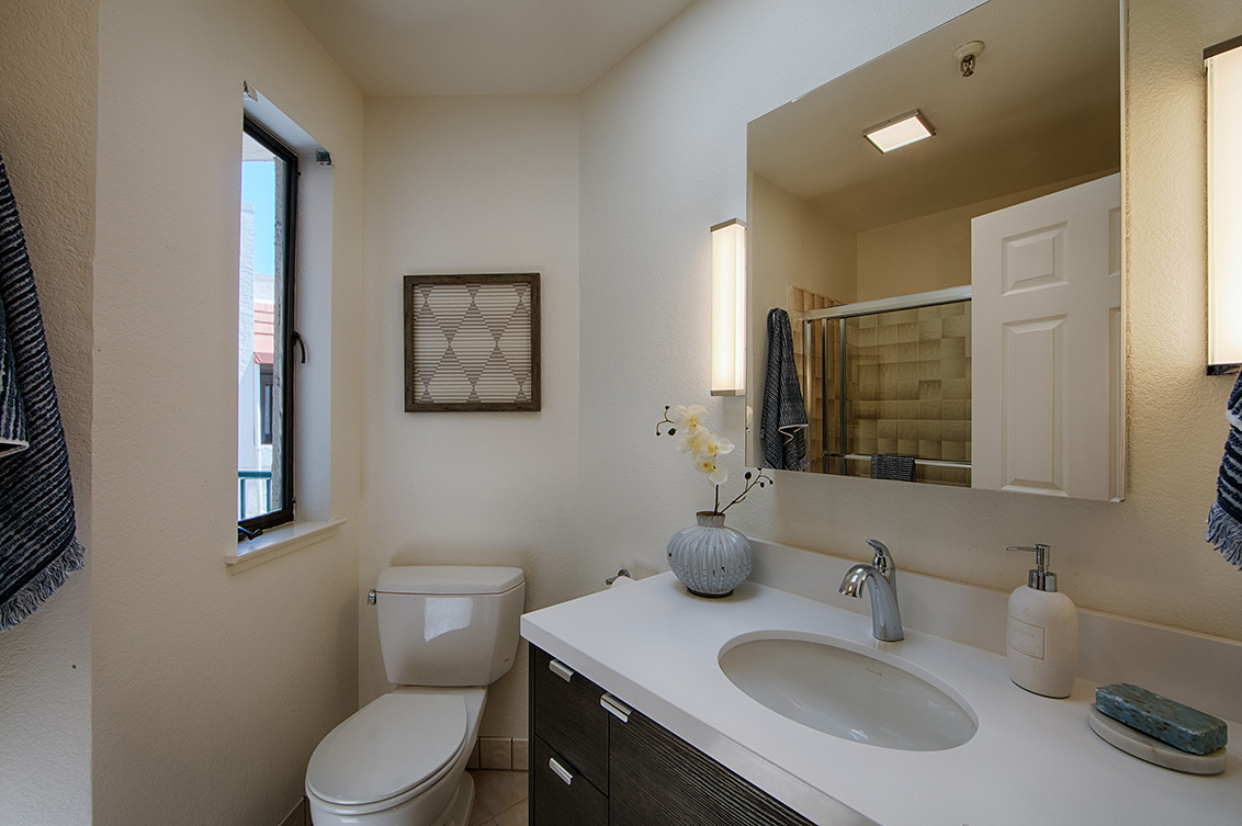 Bathroom 2 (A) Picture - 365 Forest Ave 5b, Palo Alto 94301 Bathroom 2 (A) picture - 365 Forest Ave 5b, Palo Alto 94301