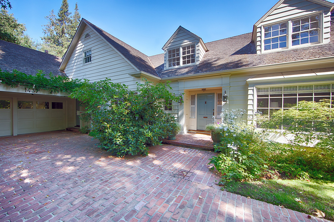 Want to buy 1437 Hamilton Ave