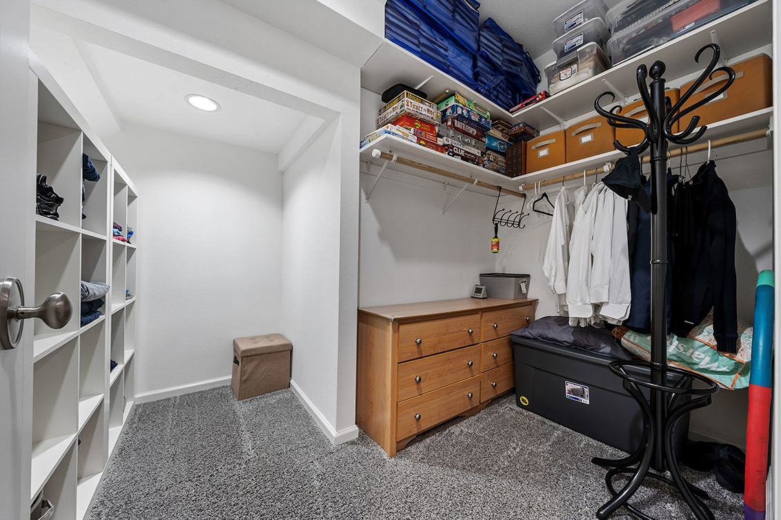 Bedroom 5 Closet Picture - 530 Irven Ct, Palo Alto 94306 Bedroom 5 Closet picture - 530 Irven Ct, Palo Alto 94306
