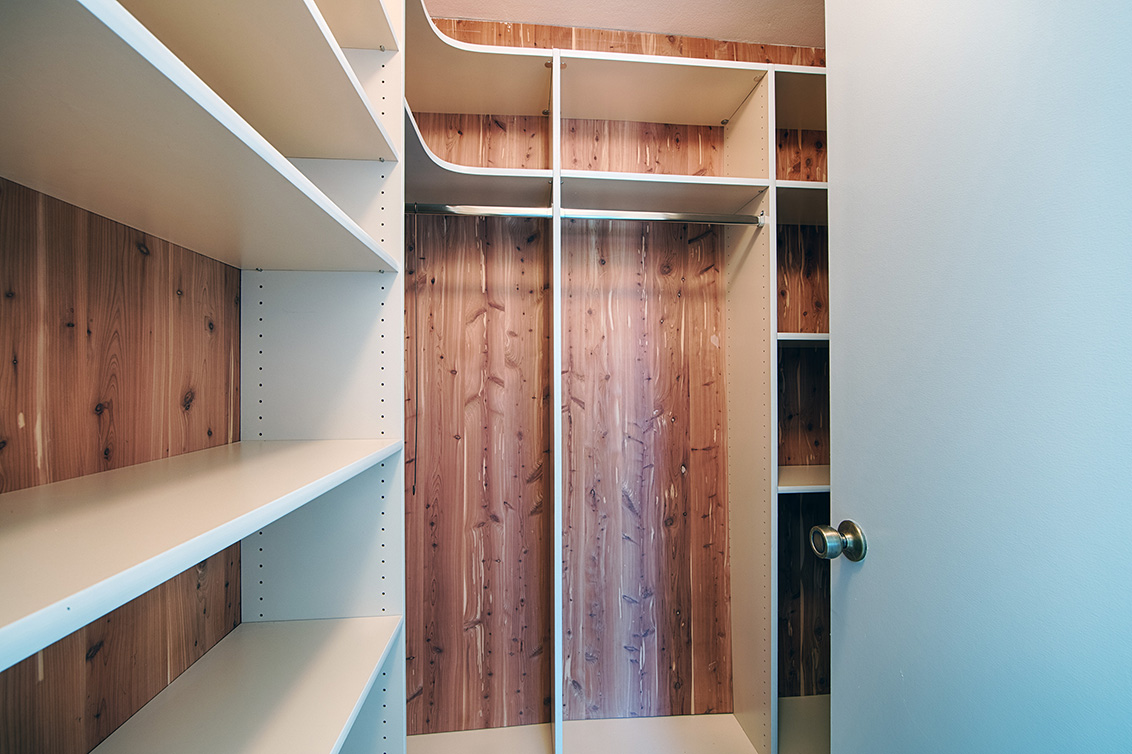 Master Closet (A) picture - 1459 Kentfield Ave, Redwood City 94061