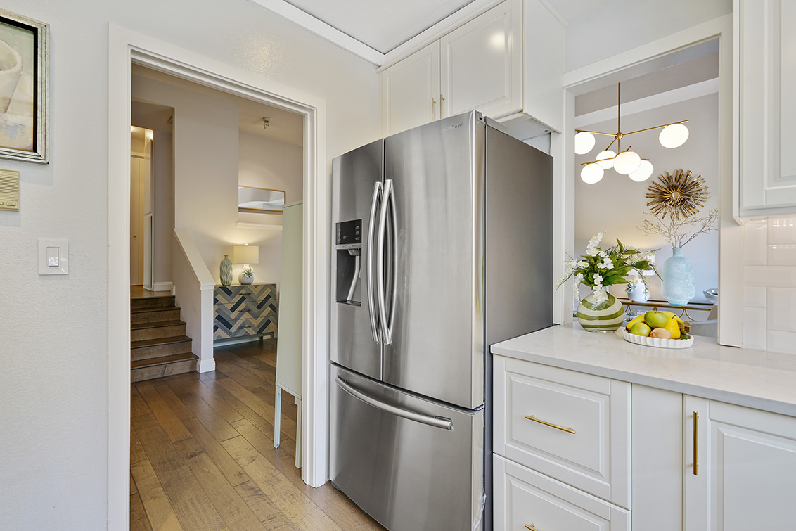Kitchen (B) Picture - 627 Lytton Ave 4, Palo Alto 94301 Kitchen (B) picture - 627 Lytton Ave 4, Palo Alto 94301