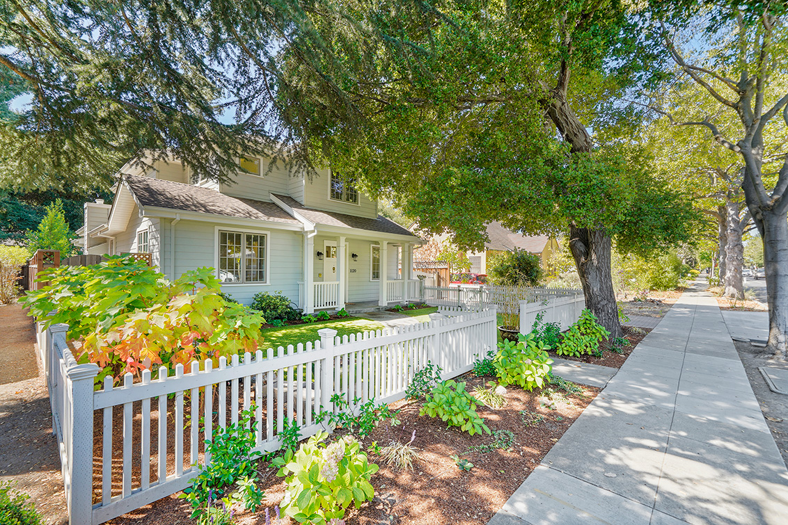Middlefield Rd 1120 (C) picture - 1120 Middlefield Rd, Palo Alto 94301