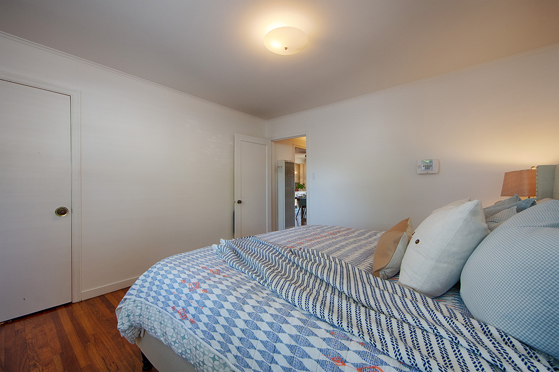 Bedroom 2 (C) Picture - 518 Scott Ave, Redwood City 94063 Bedroom 2 (C) picture - 518 Scott Ave, Redwood City 94063