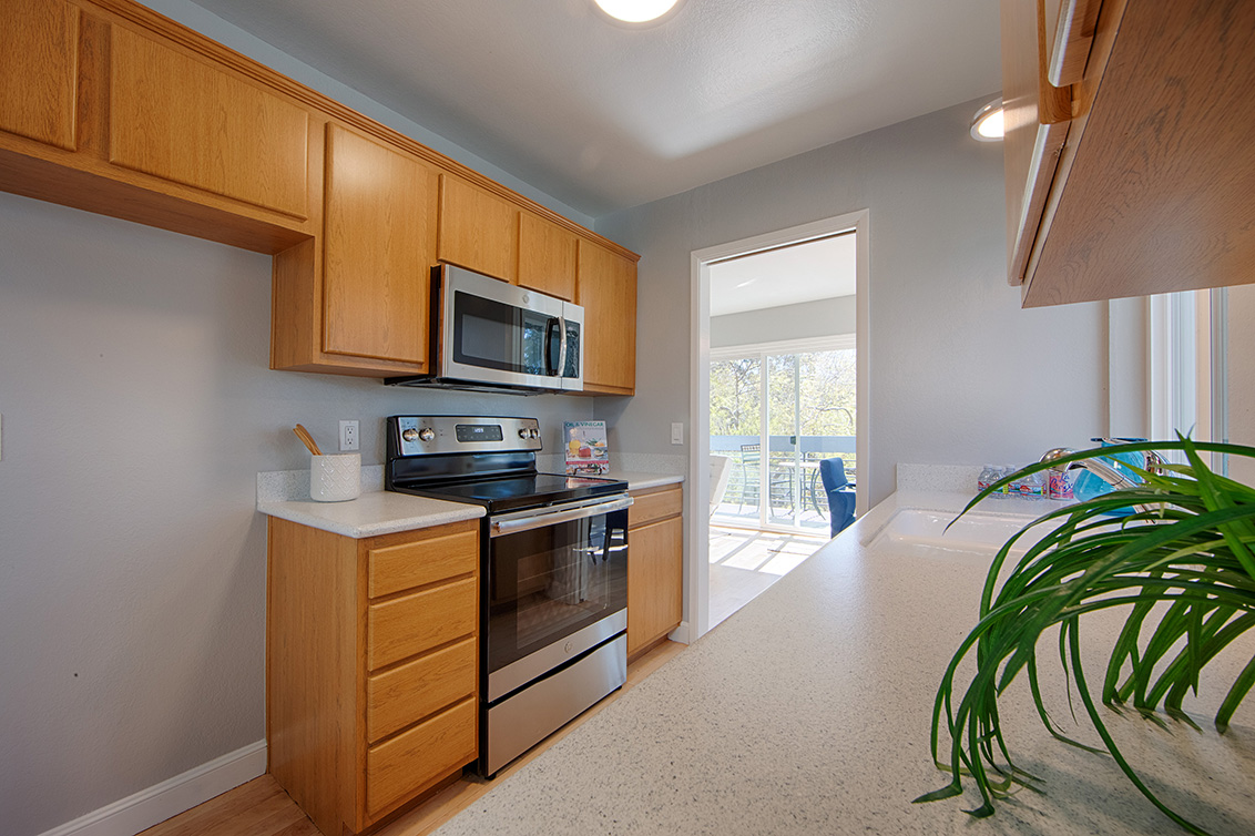Kitchen (C) Picture - 1017 Shell Blvd 12, Foster City 94404 Kitchen (C) picture - 1017 Shell Blvd 12, Foster City 94404